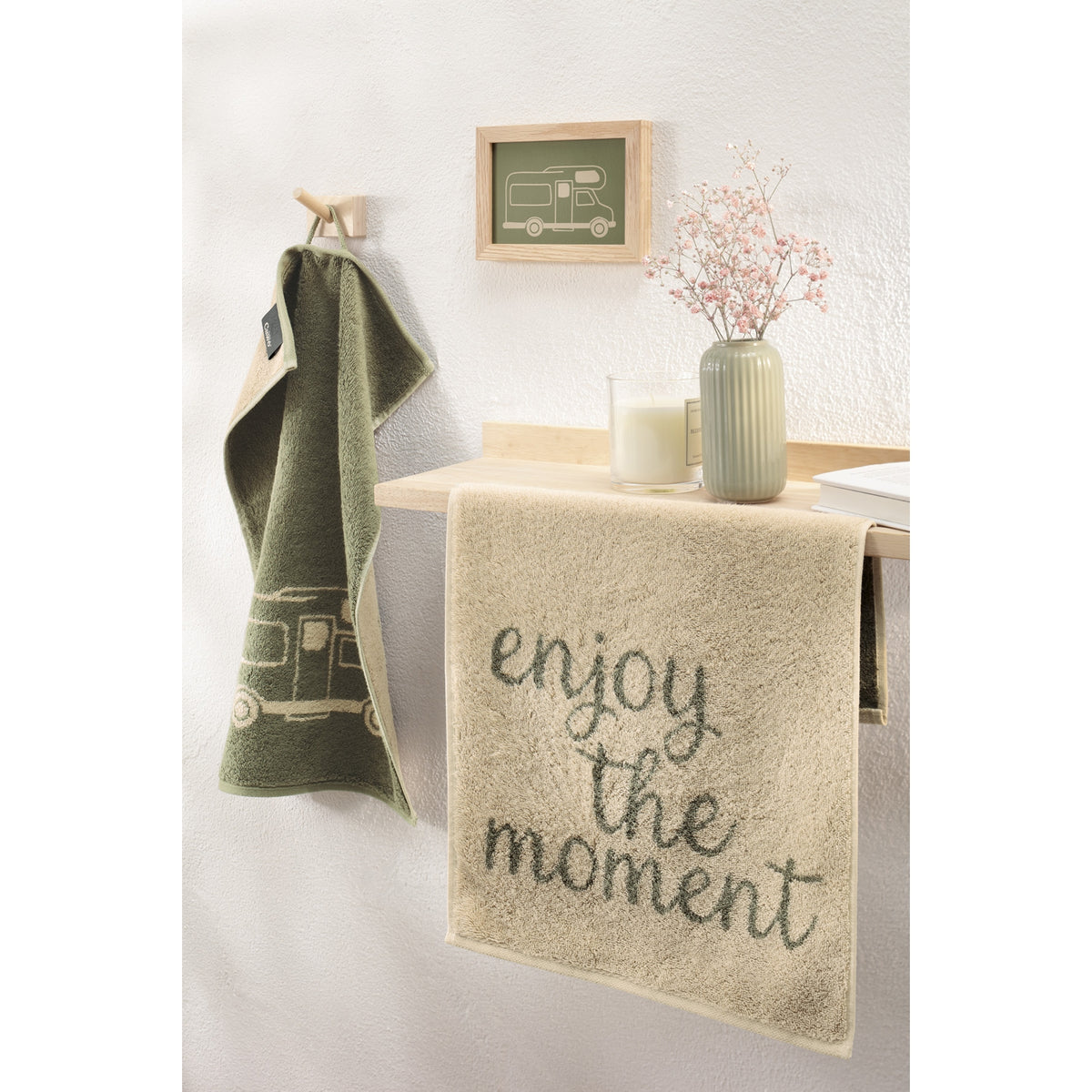 CAWÖ Gästetuch Postcard Towels Cool People Live Here Bild 23